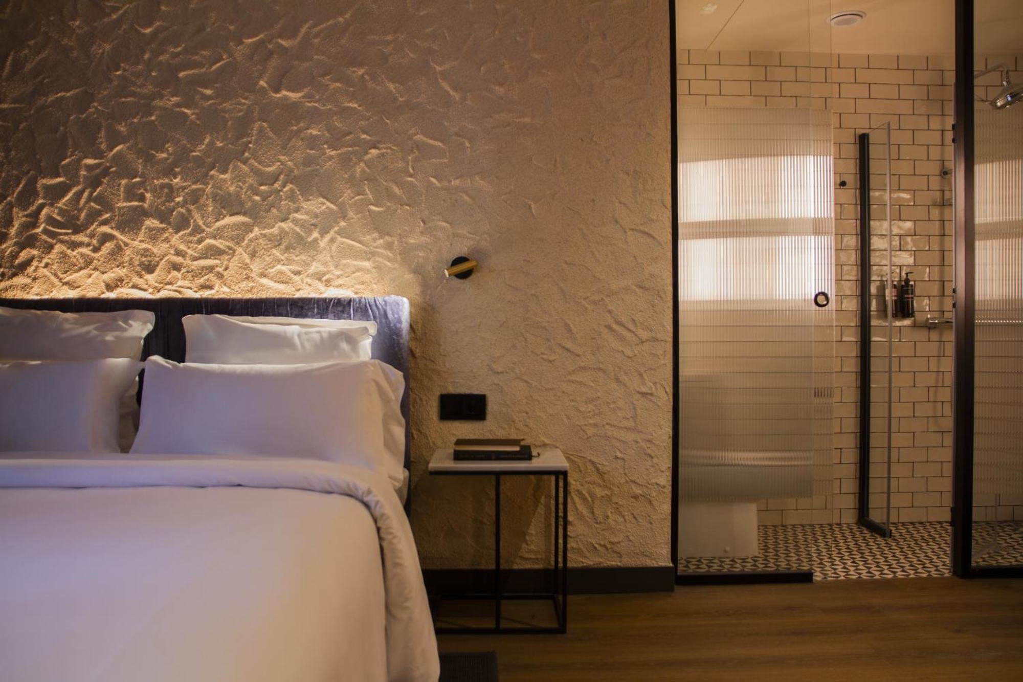 Letoh Letoh Bilbao Hotel Ngoại thất bức ảnh