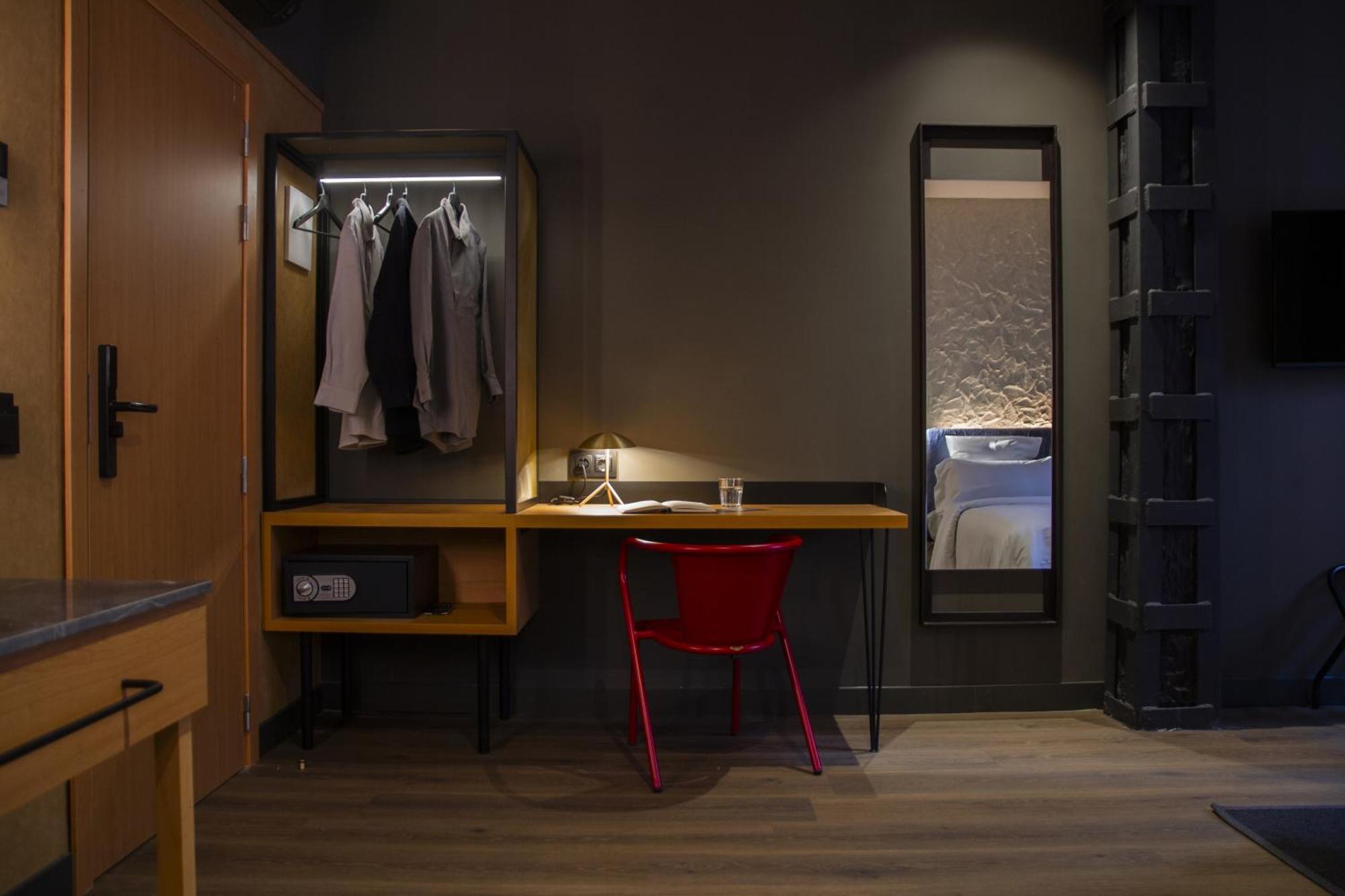 Letoh Letoh Bilbao Hotel Ngoại thất bức ảnh
